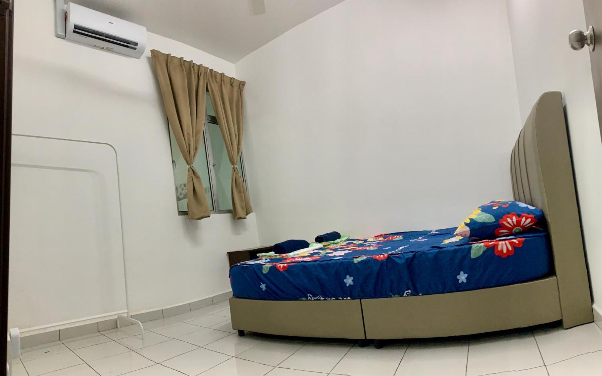Homestay Cikgu Nora Near Uthm Kptm Kktm Ipg Moslim Onli Kampong Seri Gading Zewnętrze zdjęcie